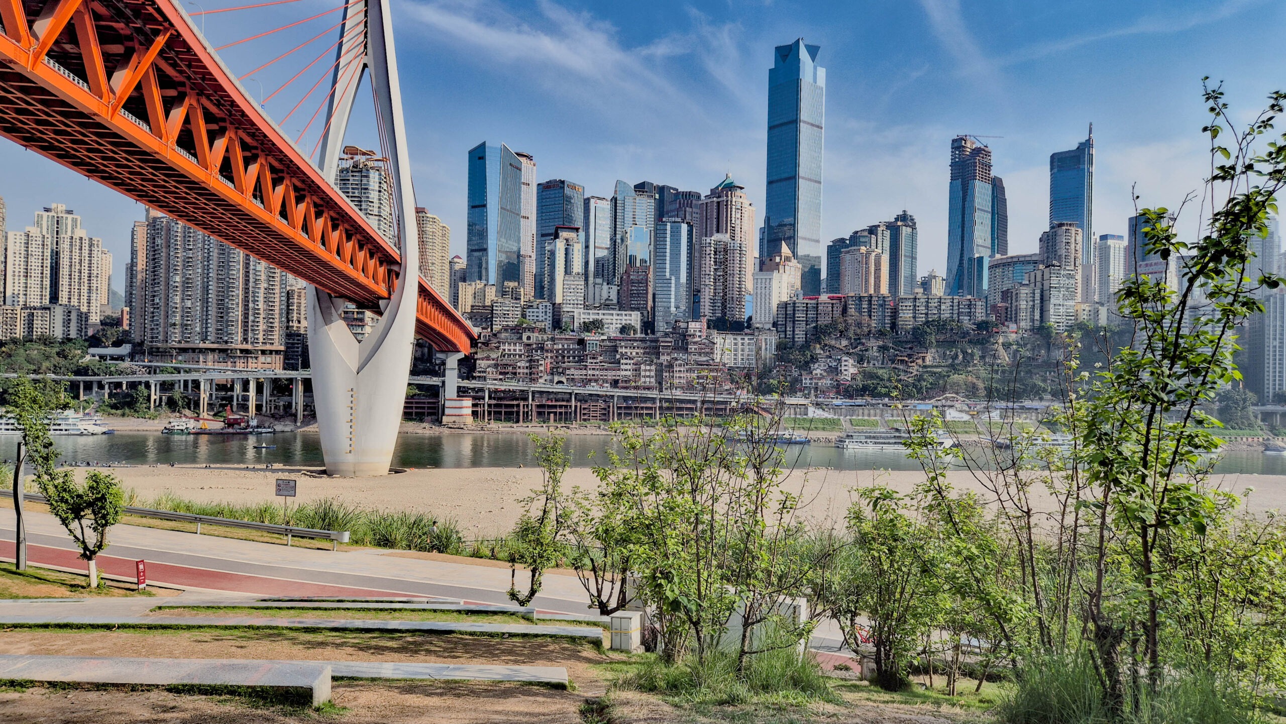 3 Linsen auf China: Eine fotografische Reise ins normale Leben. Tag 6 Chongqing Altstadt und Hot Pot